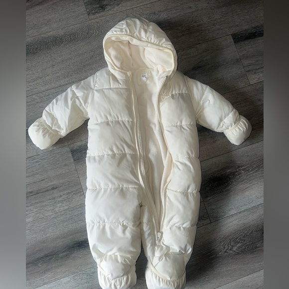 Gap baby snow suit - Picture 1 of 4